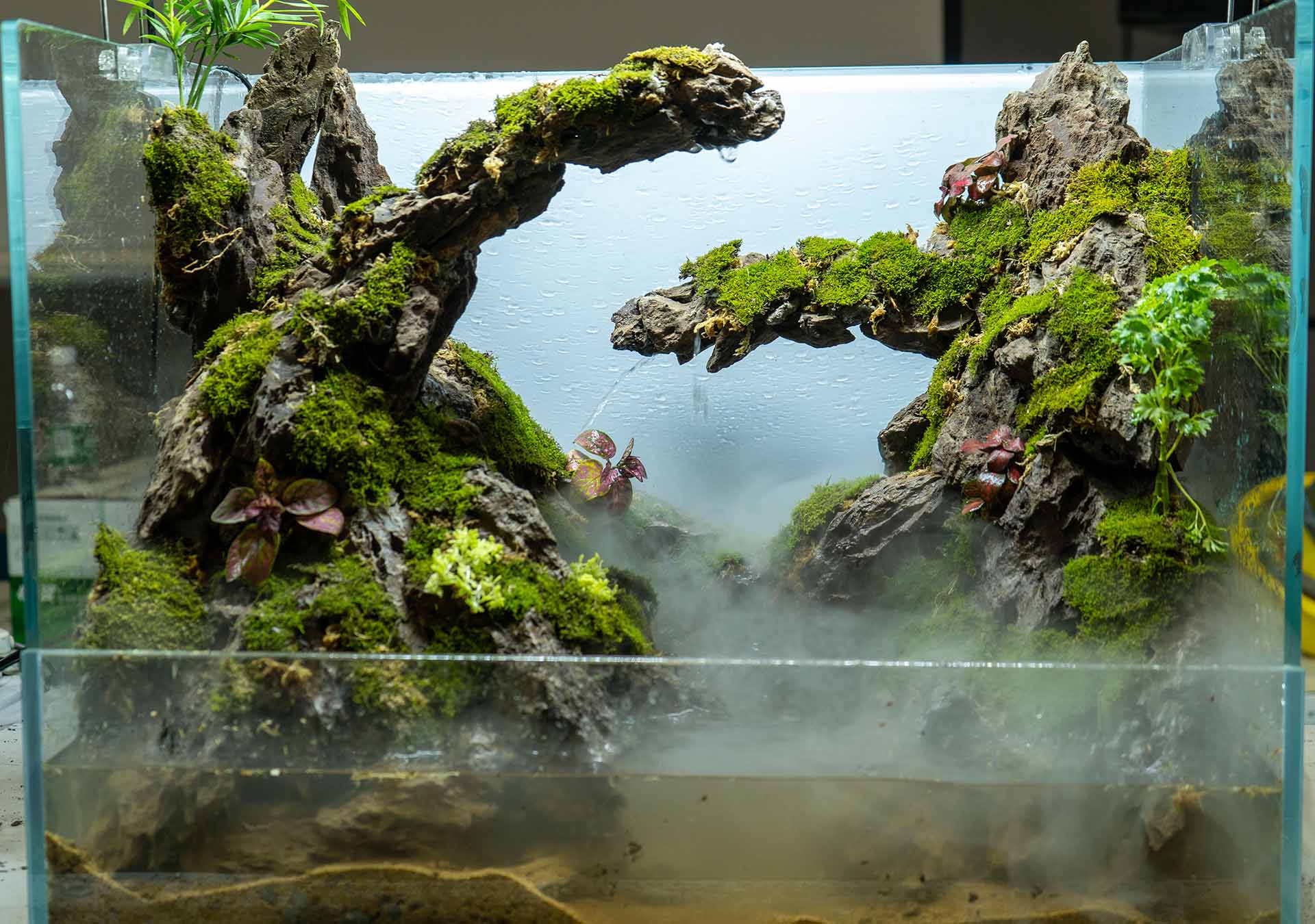 Aquarium oxygen diffuser outlet